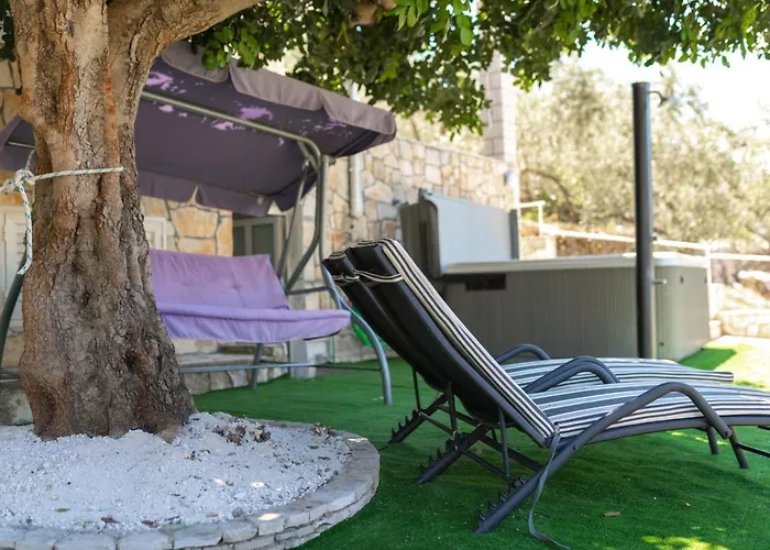 Seaside House For Families With Children Cove Stratincica, Korcula - 9265 * Vela Luka