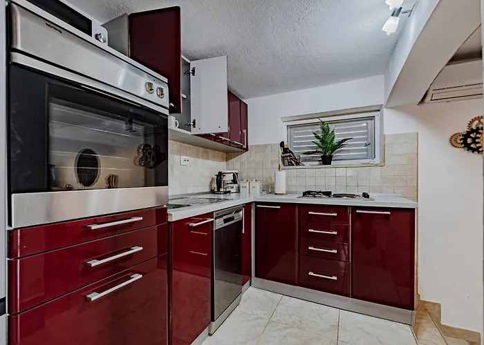 Seaside House For Families With Children Cove Stratincica, Korcula - 9265 Holiday home *